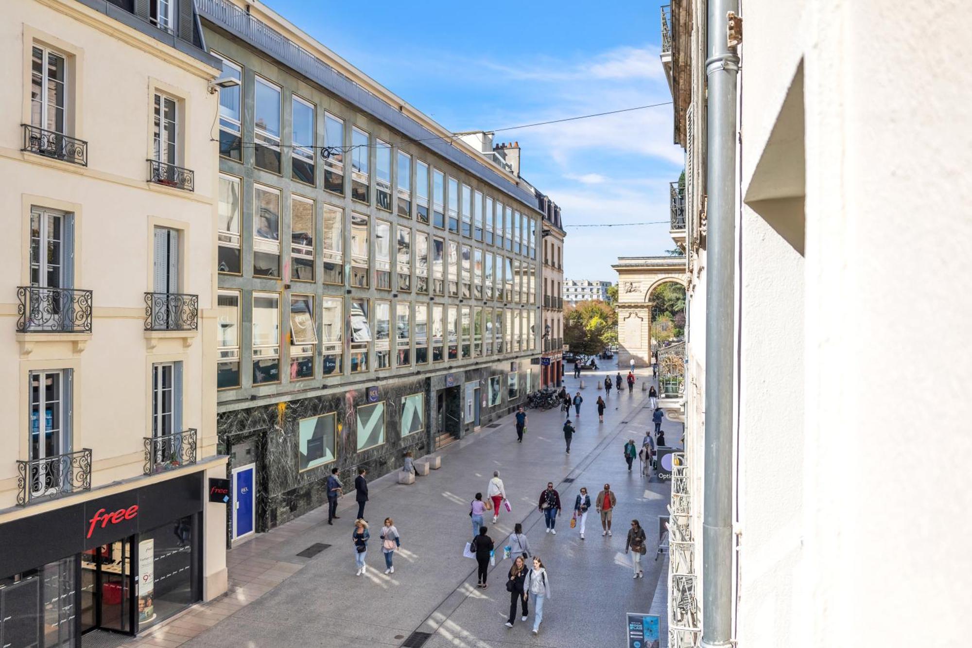 Duplex Standing - Hyper Centre - Tout Equipe Dijon Luaran gambar